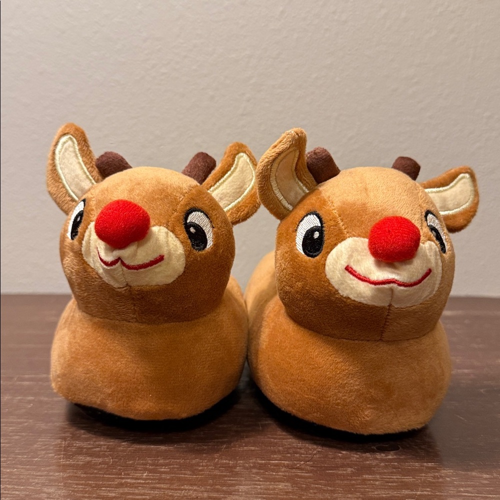 Rudolph The Red Nosed Reindeer Youth Slippers